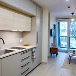 شقة C53 وارسو